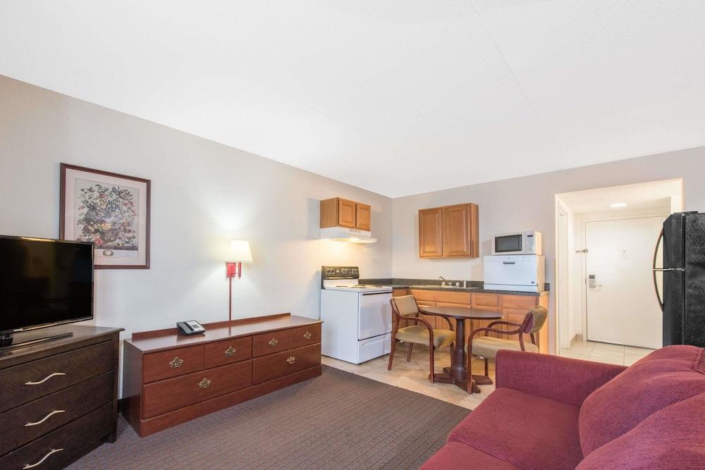 Holiday Inn Express Jonestown Ft Indiantown Gap By Ihg Exterior foto