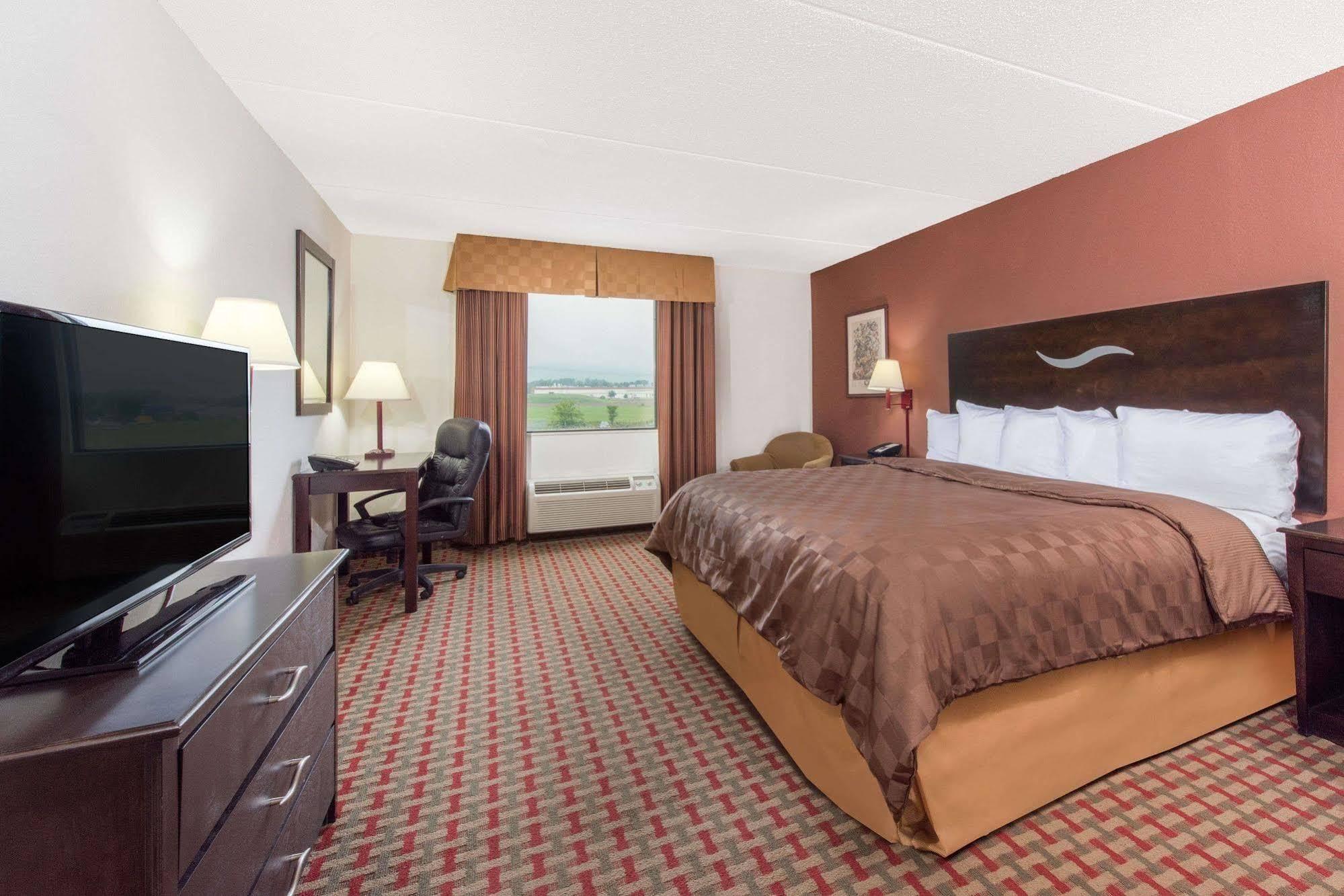 Holiday Inn Express Jonestown Ft Indiantown Gap By Ihg Exterior foto